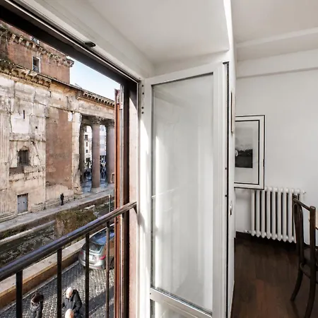 The Pantheon View In The Heart Of Appartamento Roma